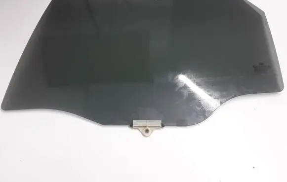 Rear door window glass