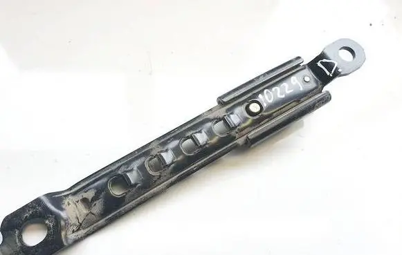 Toyota Yaris Seat belt adjustment rail f7564