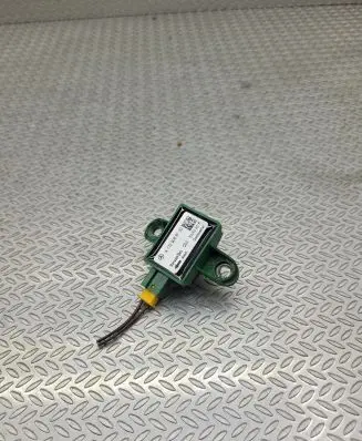 Mercedes-Benz E A207 Airbag deployment crash/impact sensor A1729056100