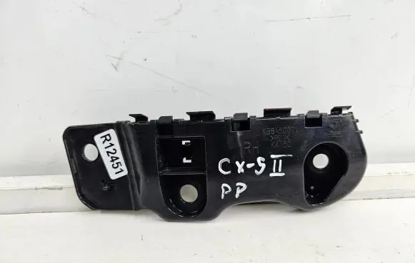Mazda CX-5 II Front bumper mounting bracket KB8A500T1
