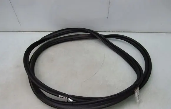 Mazda 2 Trunk rubber seal (body) 
