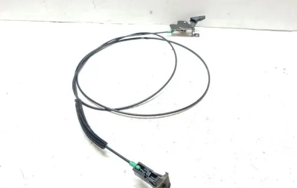 Mitsubishi Space Star Fuel tank opening switch 