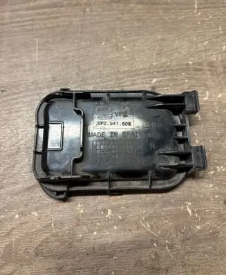 Seat Ibiza V (KJ) Headlight/headlamp dust cover 6F0941608