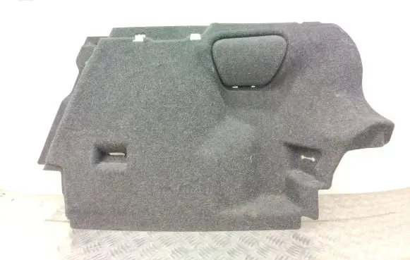 Trunk/boot lower side trim panel