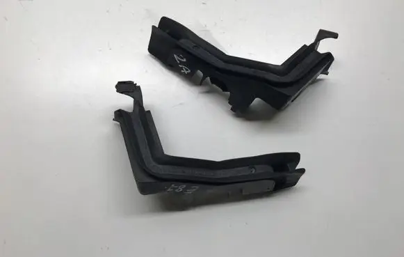 BMW 1 E82 E88 Engine compartment rubber 7140585 7140586 5176714058503