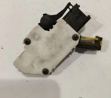 Clutch pedal sensor