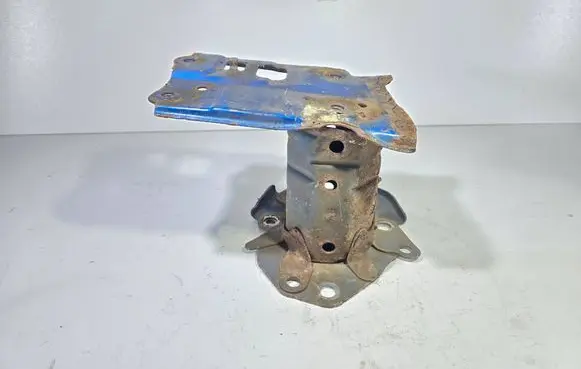 Toyota Auris E180 Rear bumper shock impact absorber/damper 5201505030
