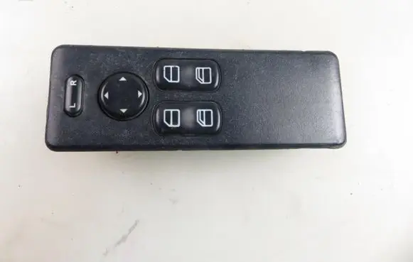 Mercedes-Benz Vito Viano W638 Electric window control switch 0045459207