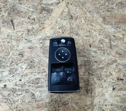 Mercedes-Benz C W204 Electric window control switch A1729056900