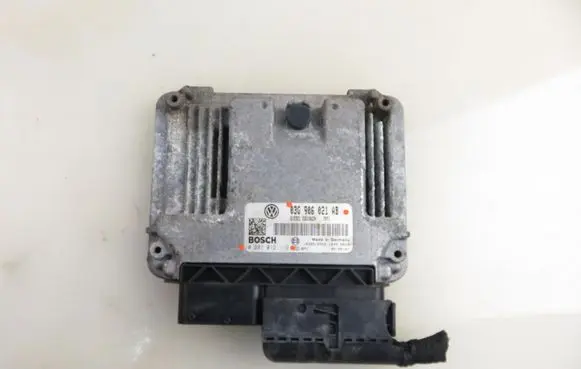 Volkswagen PASSAT B6 Engine control unit/module 0281012119 03G906021AB