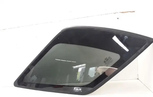 KIA Sorento Rear side window AS3