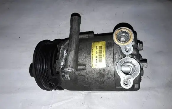 Land Rover Freelander 2 - LR2 Air conditioning (A/C) compressor (pump) 8FK351334