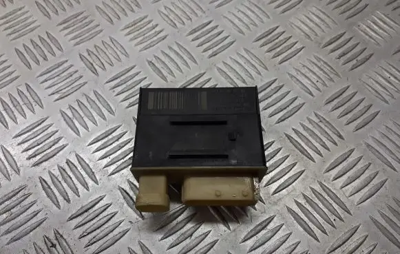 Citroen C4 I Picasso Other devices 9682408680