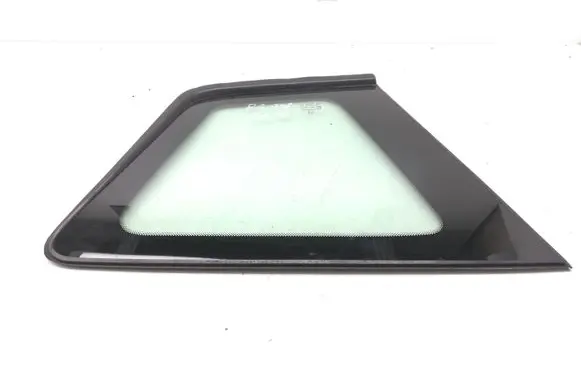 Peugeot 308 Rear side window