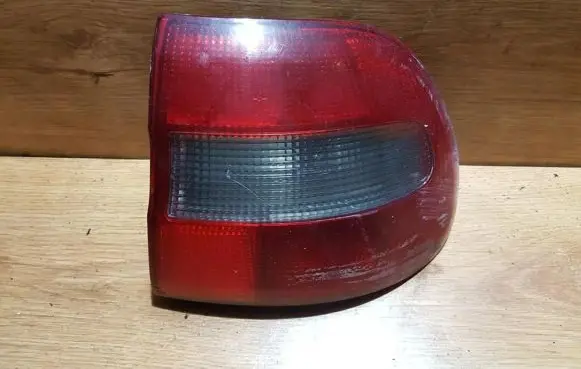 Volvo S40, V40 Rear/tail lights