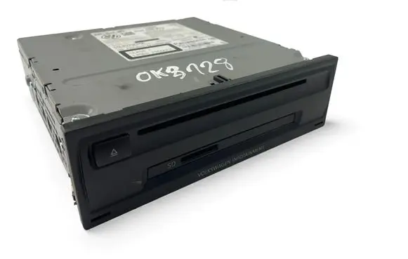 Volkswagen Golf VII CD/DVD changer 5G0035819