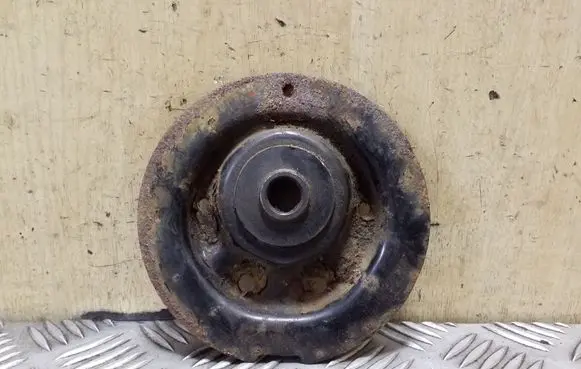 Toyota Corolla E120 E130 Coil spring mount 