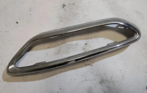 Volkswagen PASSAT B8 Muffler trim 3C0807833A