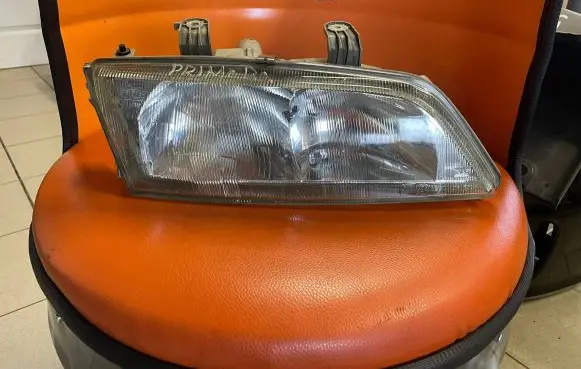 Nissan Primera Headlight/headlamp
