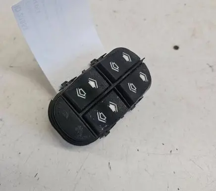 Ford Focus Electric window control switch 98AB14A132DE