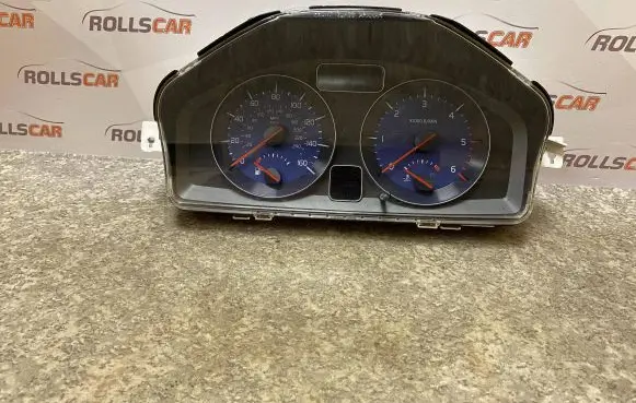 Volvo S40 Speedometer (instrument cluster) 30695998 36002463