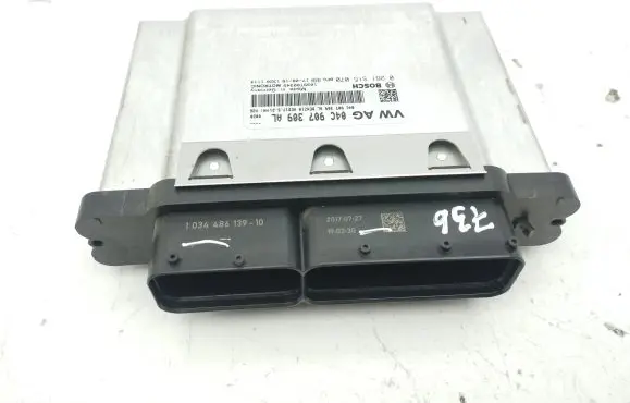 Audi Q2 - Engine control unit/module 04C907309AL 0261S15070
