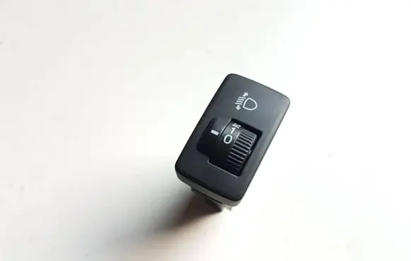 Honda CR-V Headlight level height control switch M37548