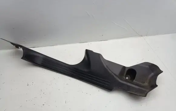 Mercedes-Benz C AMG W203 Rear sill trim cover A2036863136