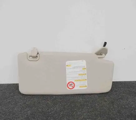 Subaru Legacy Sun visor