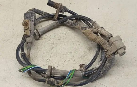 Nissan Qashqai+2 ABS rear brake sensor 47900BR00A