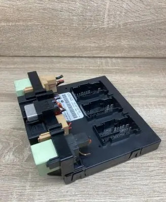 Skoda Superb B6 (3T) Central body control module 1K0937087AB