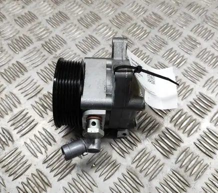 Iveco Daily 6th gen Power steering pump 5801893653 7612955128