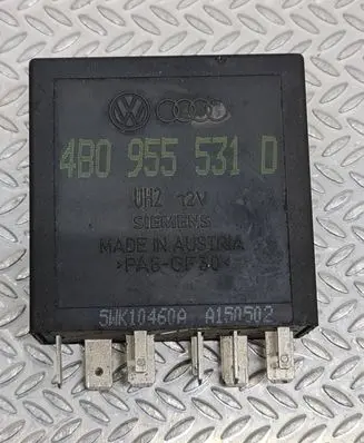 Audi A4 S4 B5 8D Other relay 4B0955531D 5WK10460A A150502