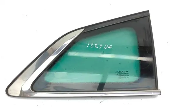 Renault Megane IV Rear side window 833064816R
