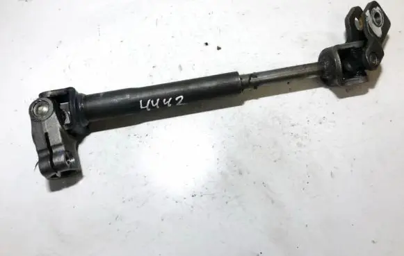 Nissan Qashqai Steering column universal joint