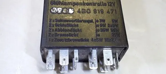 Volkswagen Golf IV Light relay 4B0919471 5KG00656804