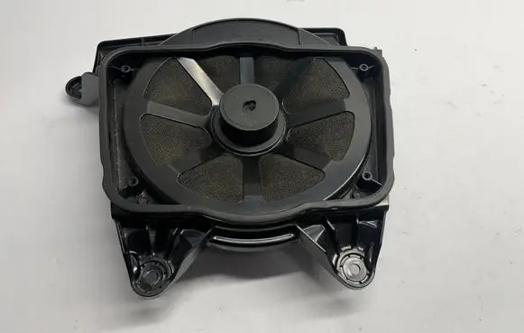 Audi A8 S8 D4 4H Subwoofer speaker 4H0035481A 4H0035481