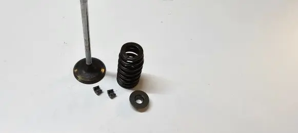 Ford Mustang VI Valve 