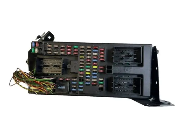 Land Rover Discovery 3 - LR3 Fuse box set YQE500300 519051403