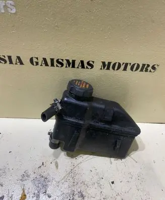 Mitsubishi Space Star Power steering fluid tank/reservoir 