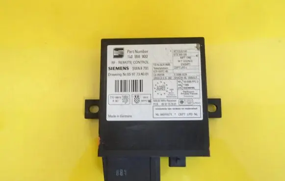 Seat Ibiza II (6k) Comfort/convenience module 1L0959800 5WK4791
