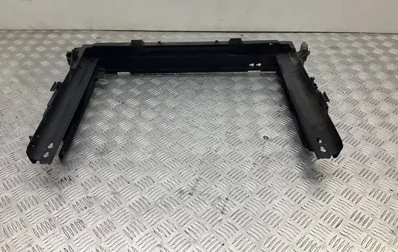 BMW 5 E60 E61 Bottom radiator support slam panel 7534902