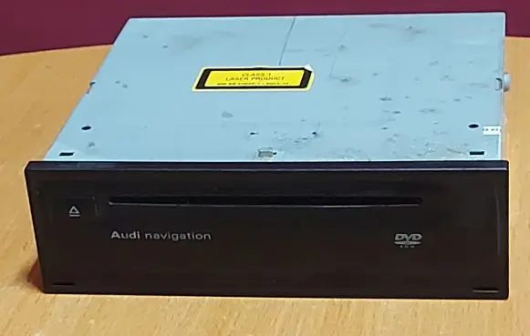 Audi A6 S6 C6 4F Navigation unit CD/DVD player 4E0919887M 4E0910888E
