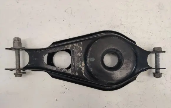 Chrysler Pacifica Rear upper control arm/wishbone 68218021AA
