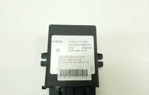 Mercedes-Benz Vito Viano W638 Other control units/modules A0004461019