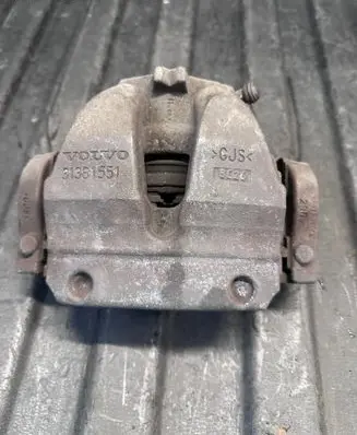 Volvo S90, V90 Front brake caliper 31381551