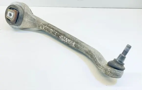 Volkswagen Phaeton Front lower control arm/wishbone 4E0407696C