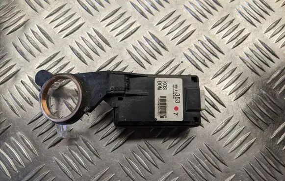 Mitsubishi Outlander Keyless (KESSY) go control unit/module MN141353