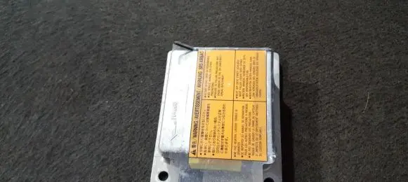 Nissan Almera Airbag control unit/module 285562N100