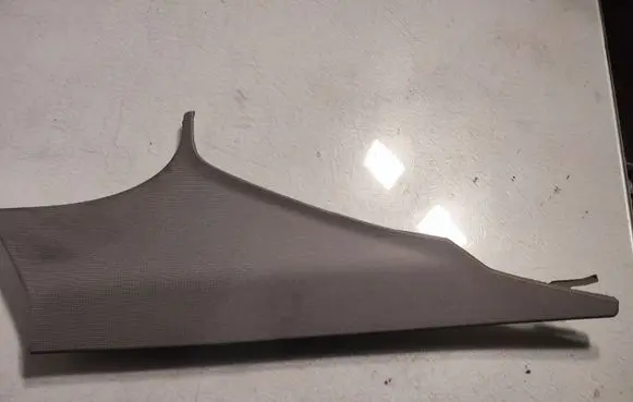 (B) pillar trim (top)